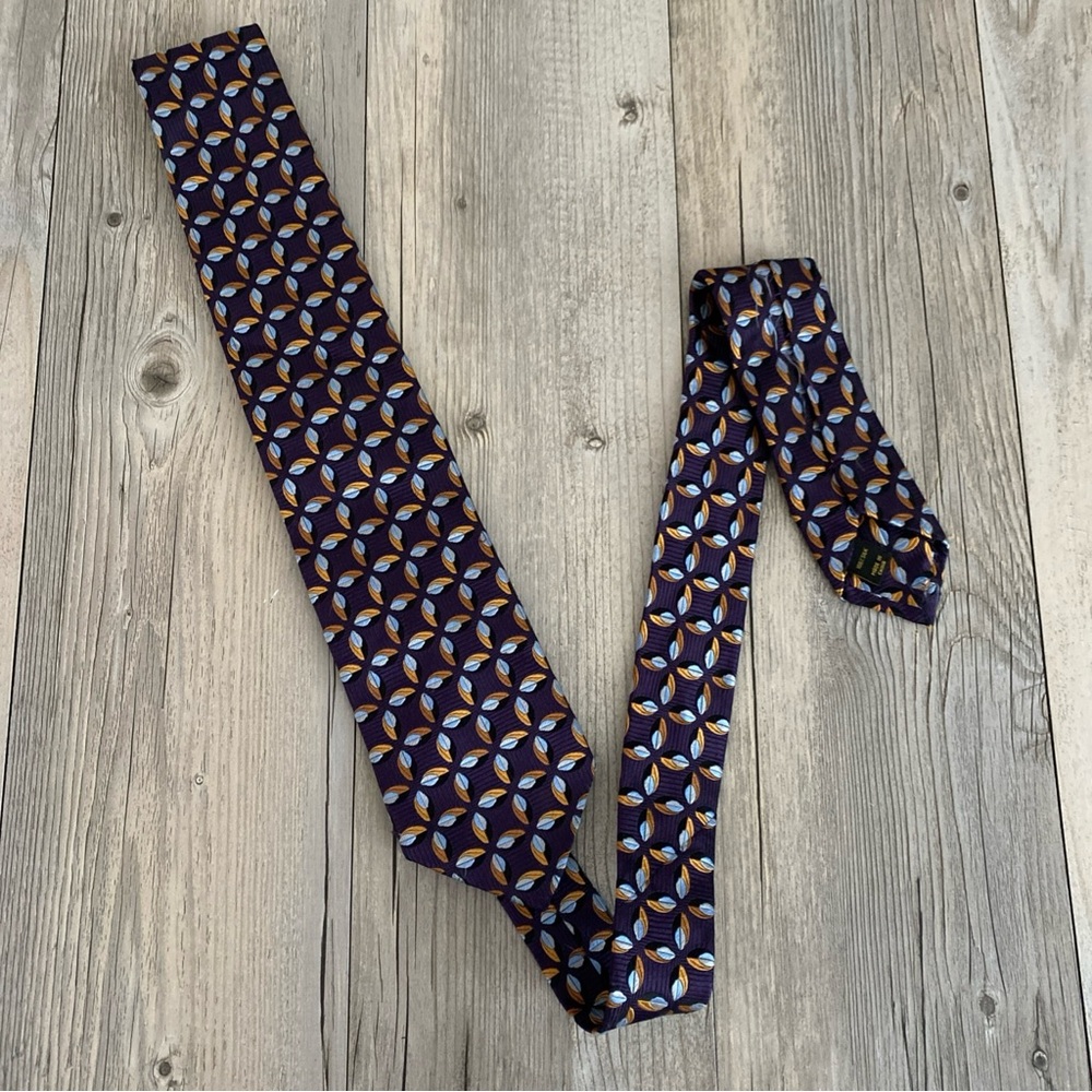 Jos. A. Bank Signature Gold Menswear  Mens Classic Quality Silk Tie